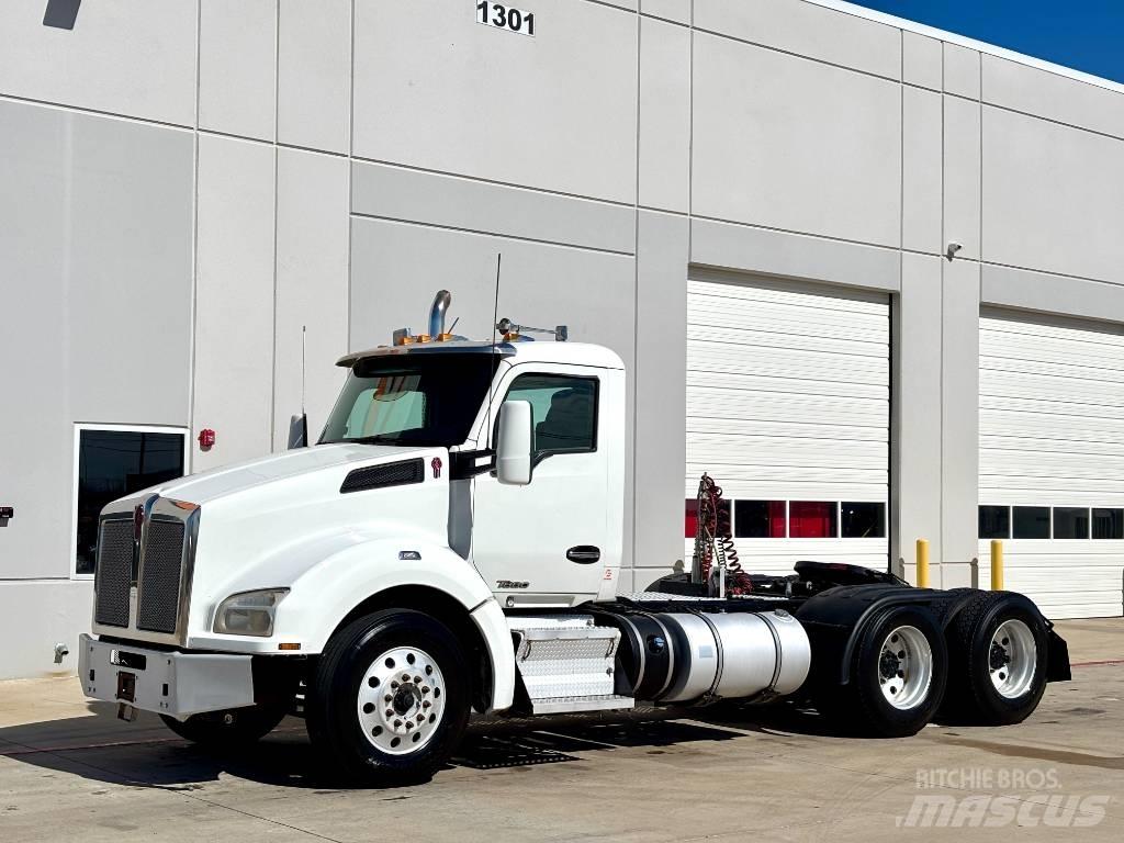 Kenworth T 880 트랙터 유닛