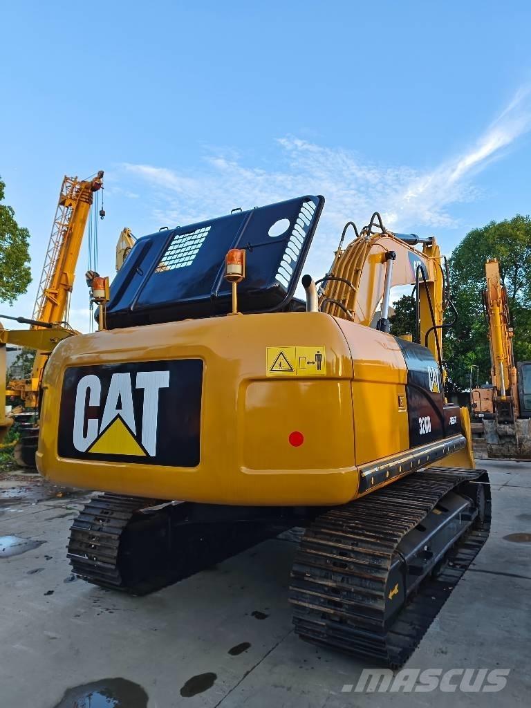 CAT 320 D 대형 굴삭기 29톤 이상