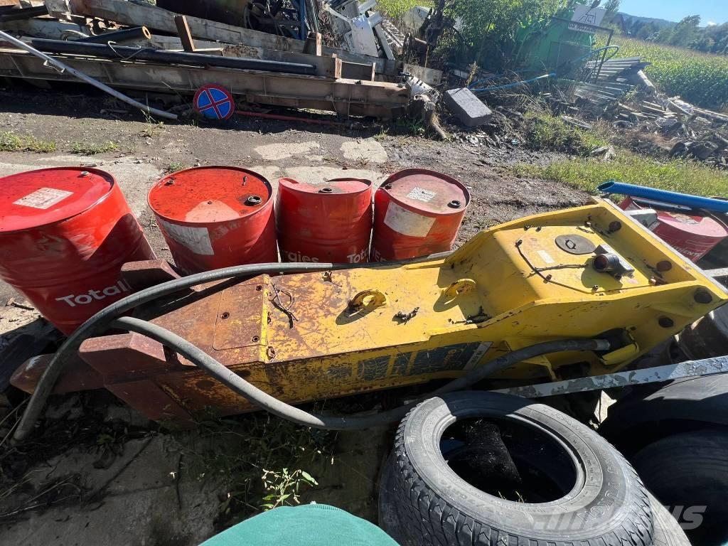 Epiroc HB 4700 브레이커