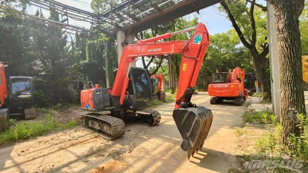 Hitachi ZX 70 중형굴삭기 7톤-28톤