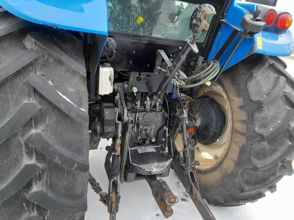 New Holland TD 5.95 트랙터