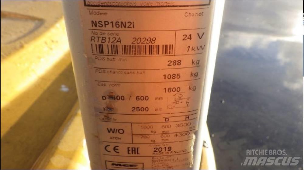 CAT NSP16N2 경량 리프터