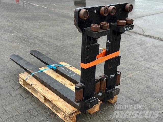 Kalmar 12 TON FORKS 지게차