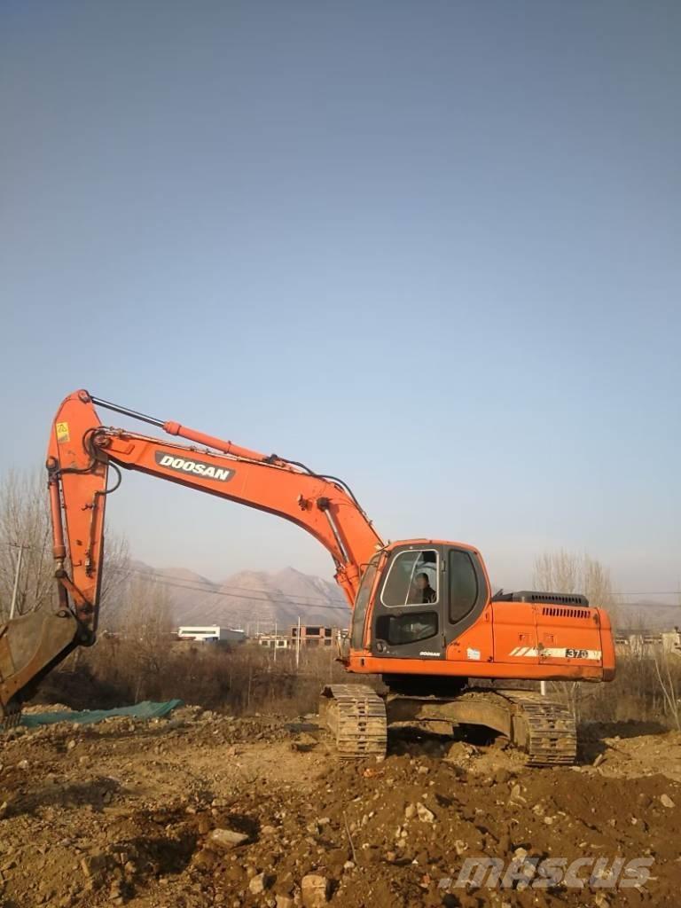 Doosan dx225 대형 굴삭기 29톤 이상