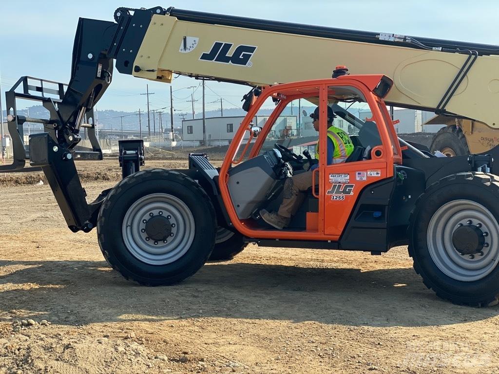 JLG 1255 텔러 핸들러