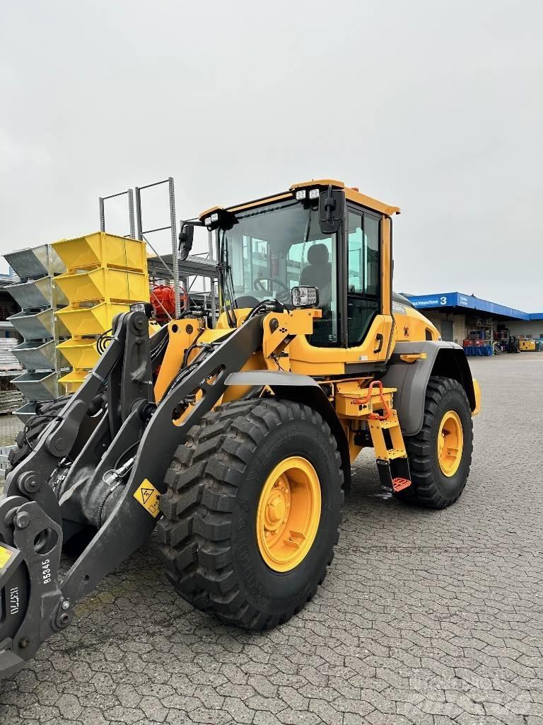 Volvo Radlader L60H  휠로우더