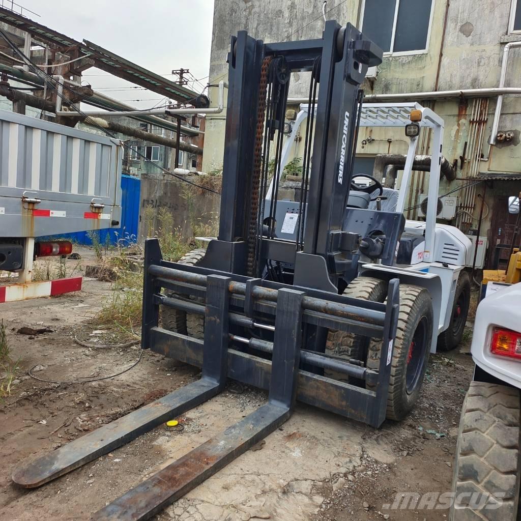 TCM FD 100 디젤 지게차