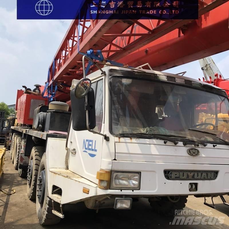 Zoomlion QY 100 A/T 크레인