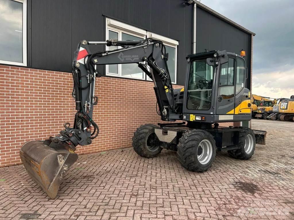 Terex TW75  휠 굴삭기