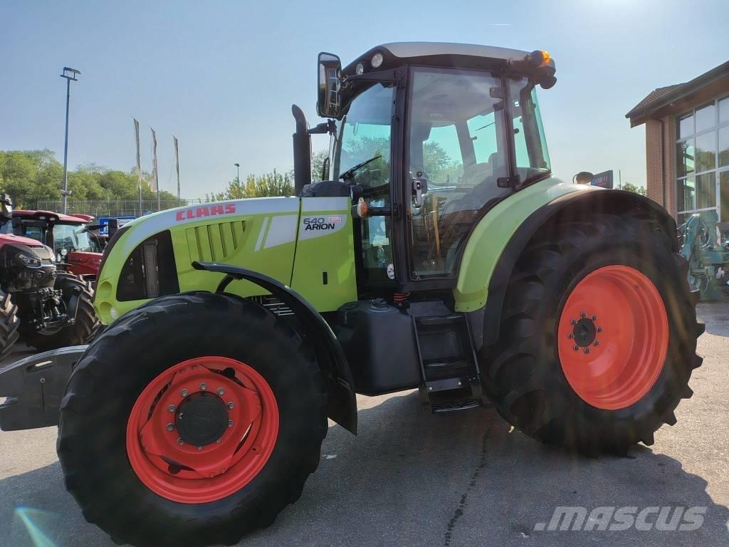 CLAAS Arion 640 트랙터