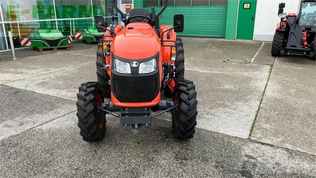 Kubota L1-382 트랙터