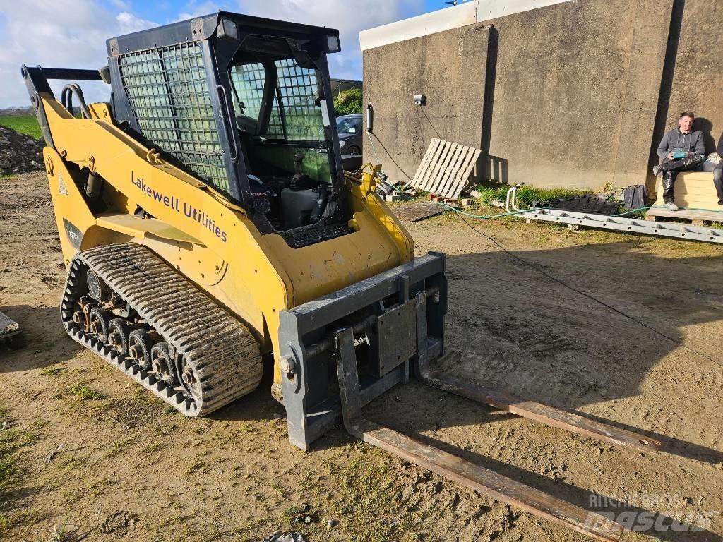 CAT 257 B 3  스키드로더