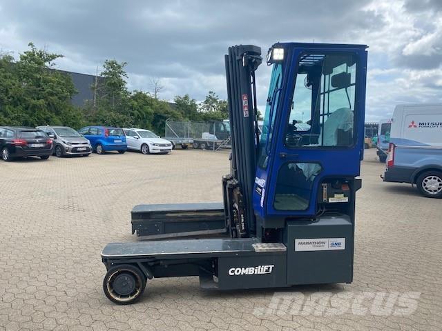 Combilift C4500E 4방향 리치트럭