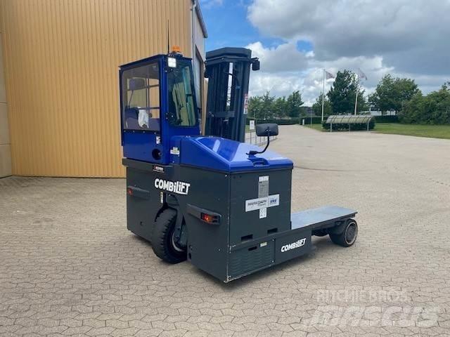 Combilift C4500E 4방향 리치트럭