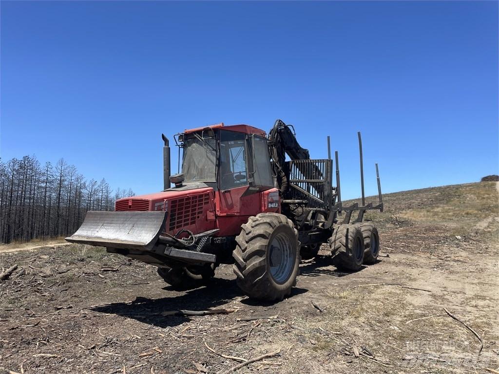 Valmet 840.3 원목 포워더