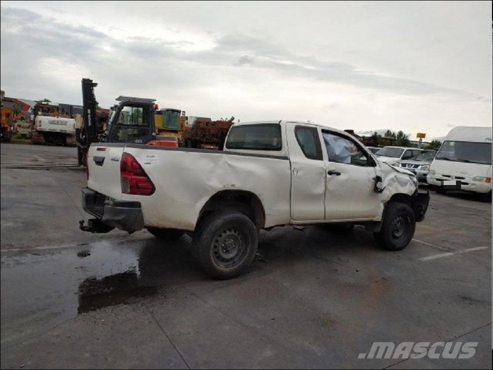 Toyota Hilux 5 픽업/드롭사이드