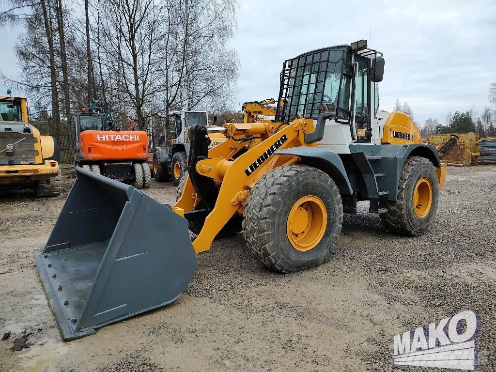Liebherr L 534  휠로우더