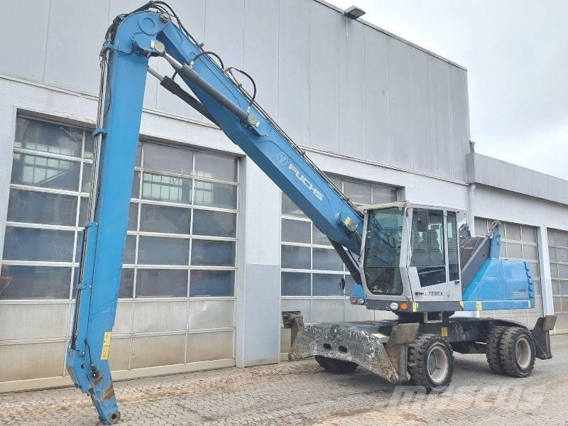 Fuchs MHL 335 E 폐기물/산업 처리기