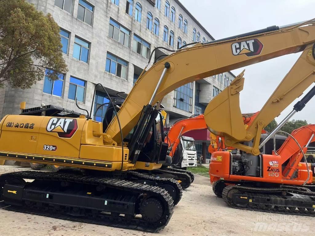 CAT 320 GC 대형 굴삭기 29톤 이상