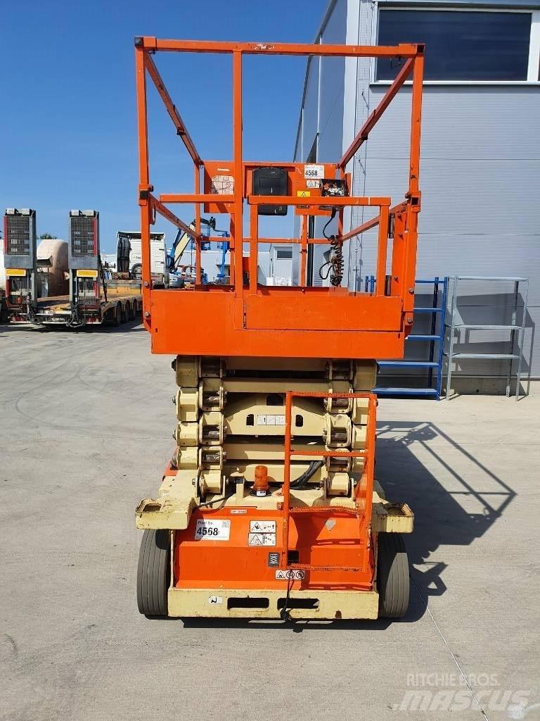 JLG 10 RS 가위형 리프트