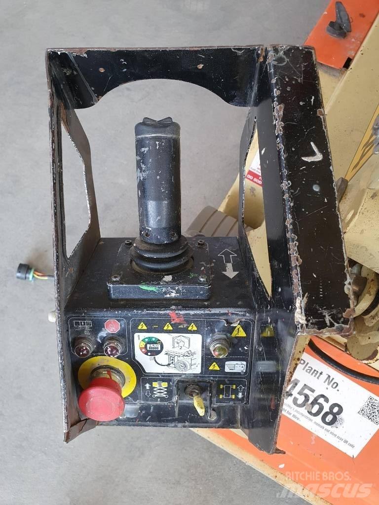 JLG 10 RS 가위형 리프트