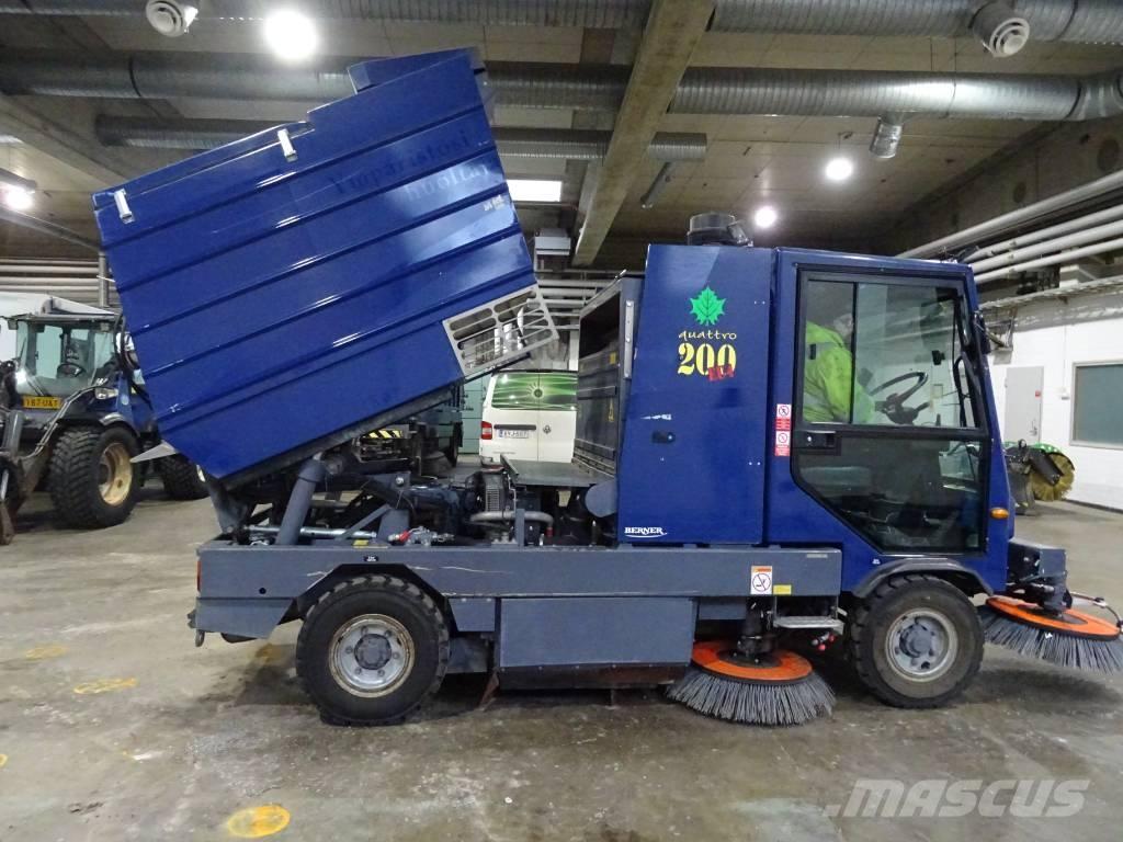 Dulevo 200 Quattro 도로 청소차