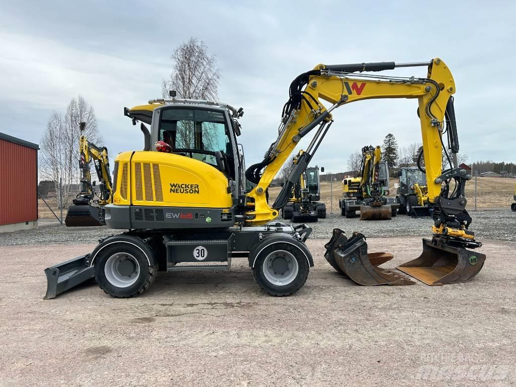 Wacker Neuson EW65  휠 굴삭기