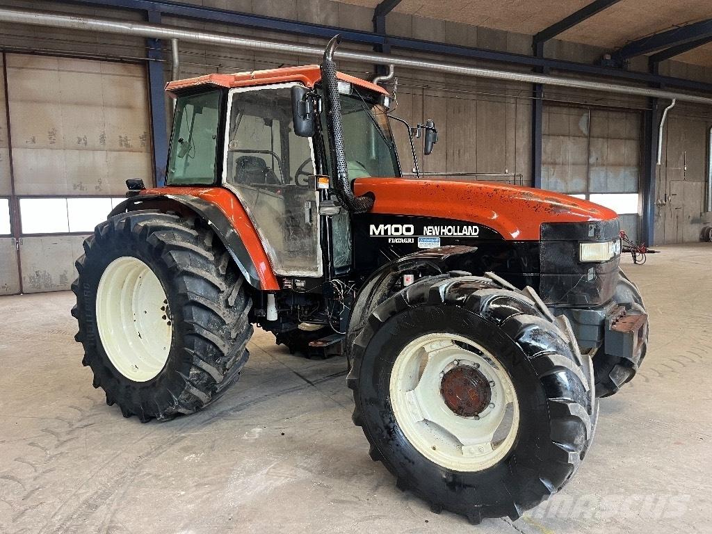 New Holland M 100 DT 트랙터