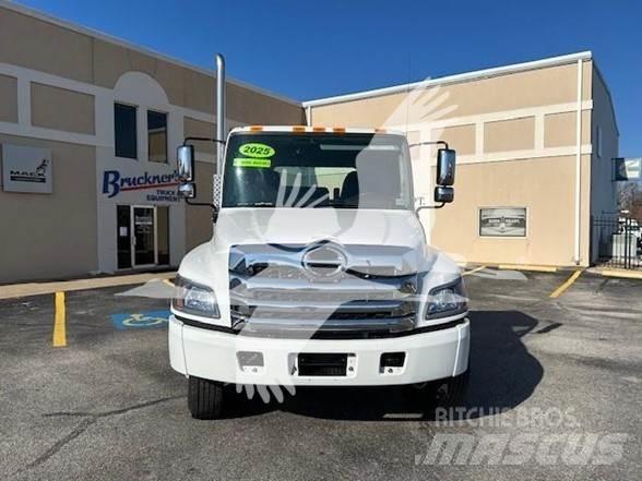 Hino L7 새시 운전실 트럭