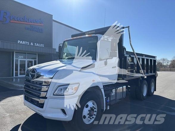Hino XL8 덤프 트럭