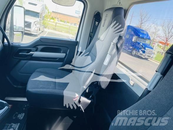 Kenworth T680 트랙터 유닛