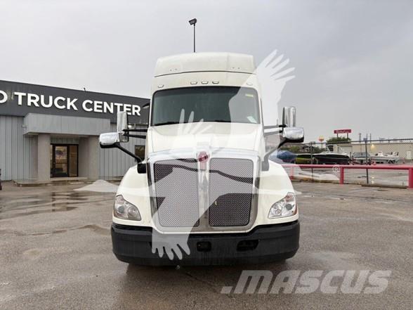 Kenworth T680 트랙터 유닛