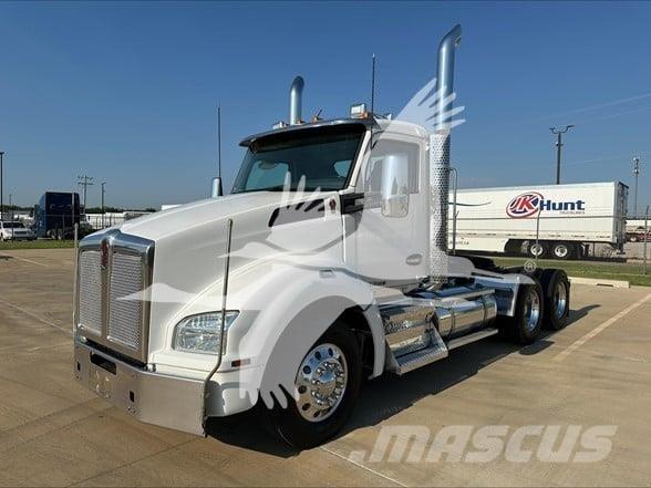Kenworth T880 트랙터 유닛