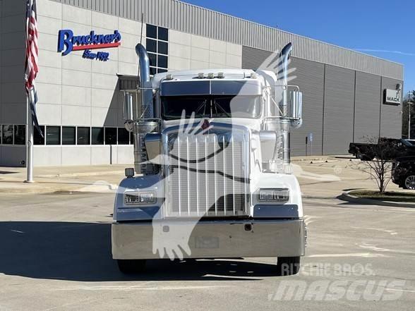 Kenworth W900 트랙터 유닛
