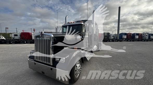 Kenworth W900 트랙터 유닛