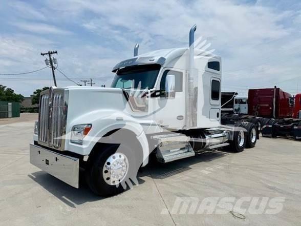 Kenworth W990 트랙터 유닛