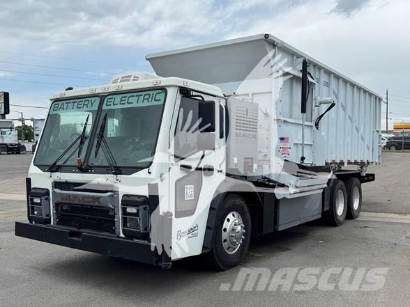 Mack LR64 건설 장비 - 기타
