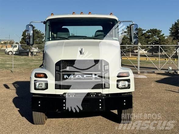Mack MD6 새시 운전실 트럭