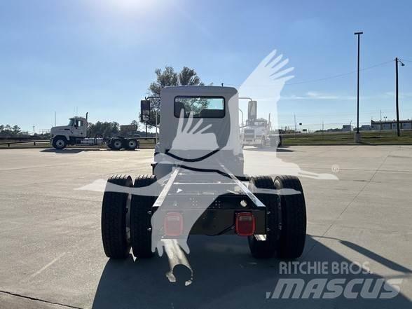 Mack MD6 새시 운전실 트럭