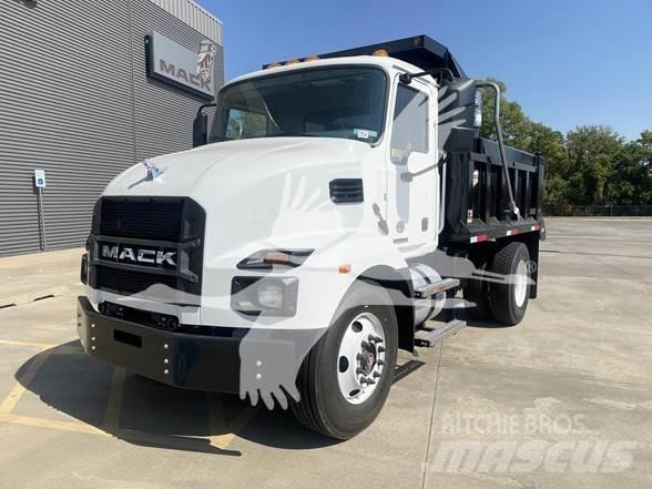 Mack MD6 덤프 트럭