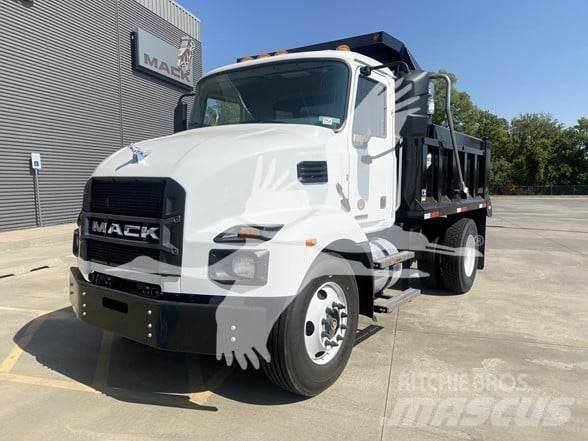 Mack MD6 덤프 트럭