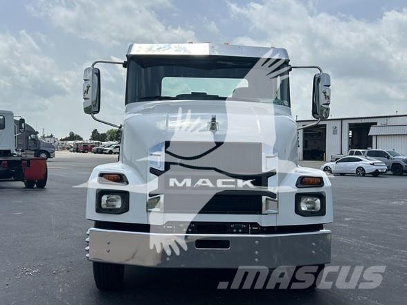 Mack MD6 새시 운전실 트럭