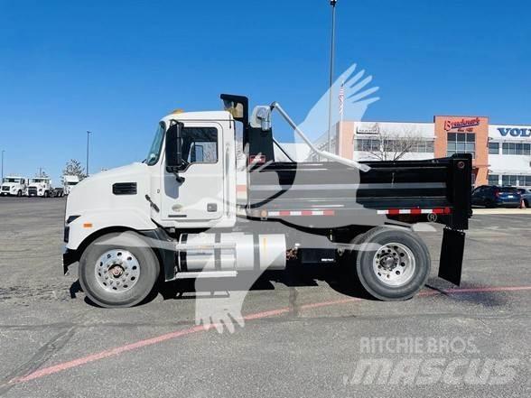 Mack MD6 덤프 트럭
