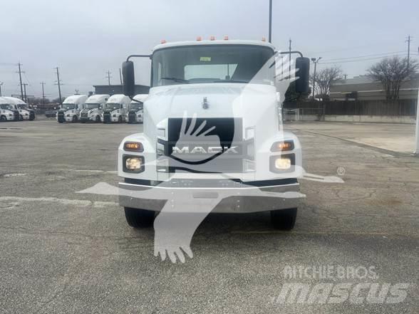 Mack MD6 새시 운전실 트럭