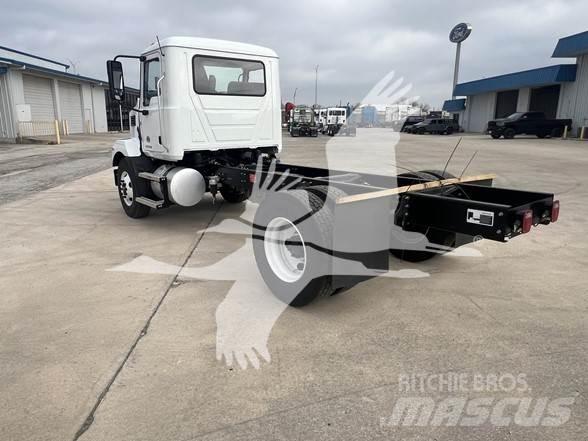 Mack MD6 새시 운전실 트럭