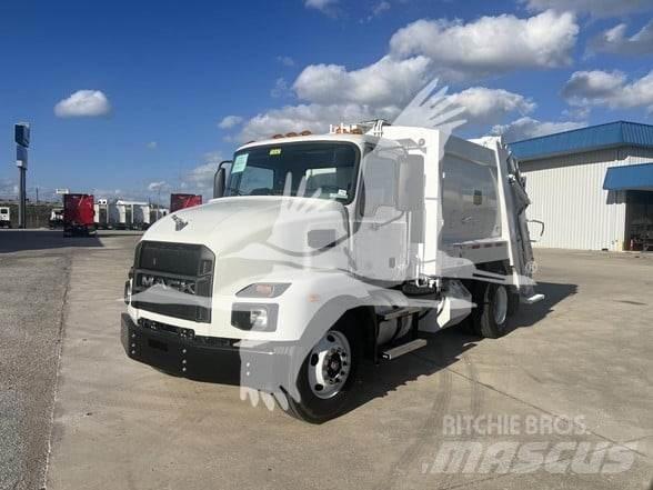 Mack MD6 폐기물 수거 트럭