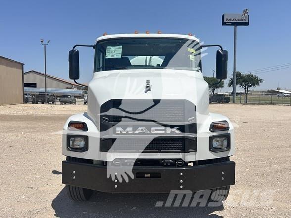 Mack MD6 건설 장비 - 기타