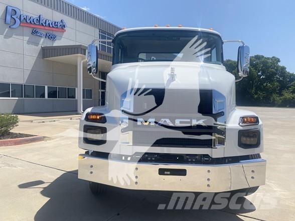 Mack MD6 새시 운전실 트럭