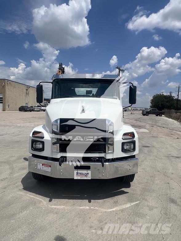 Mack MD6 건설 장비 - 기타