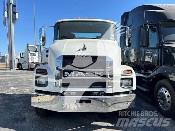 Mack MD7 새시 운전실 트럭